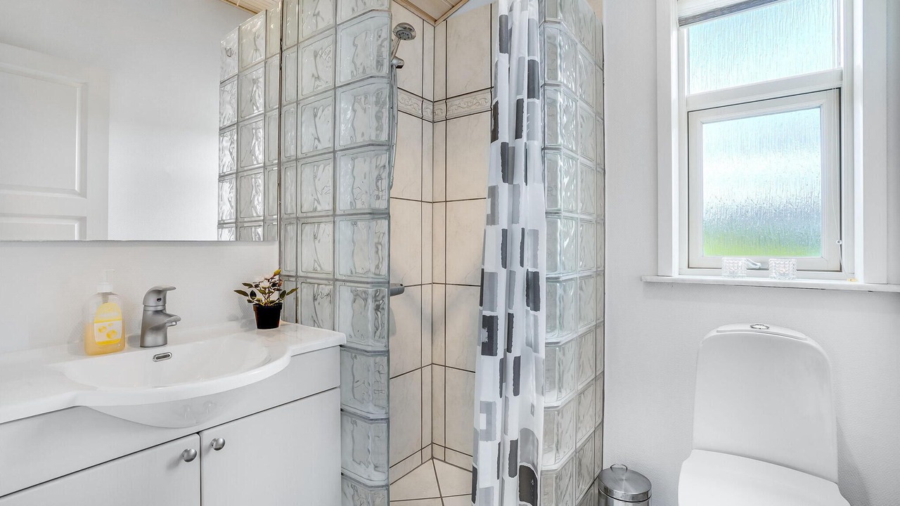 Photo of Bathroom in Vinderup
