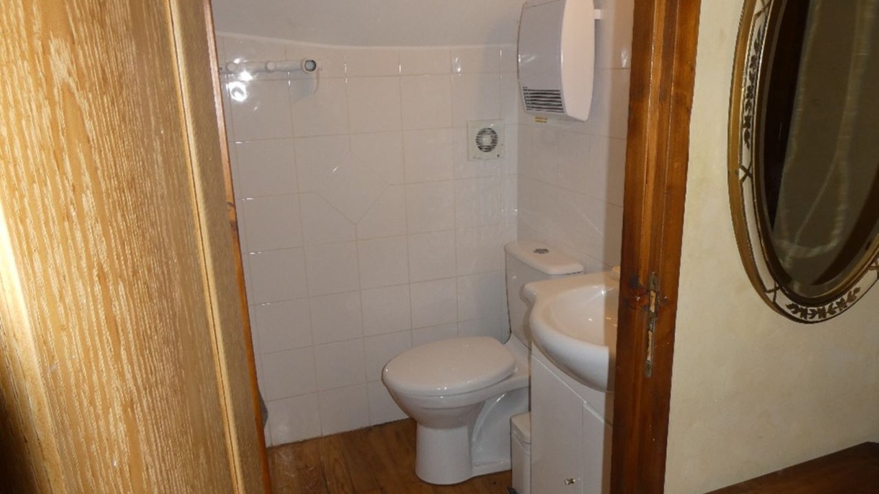 Photo of Bathroom in Jarret