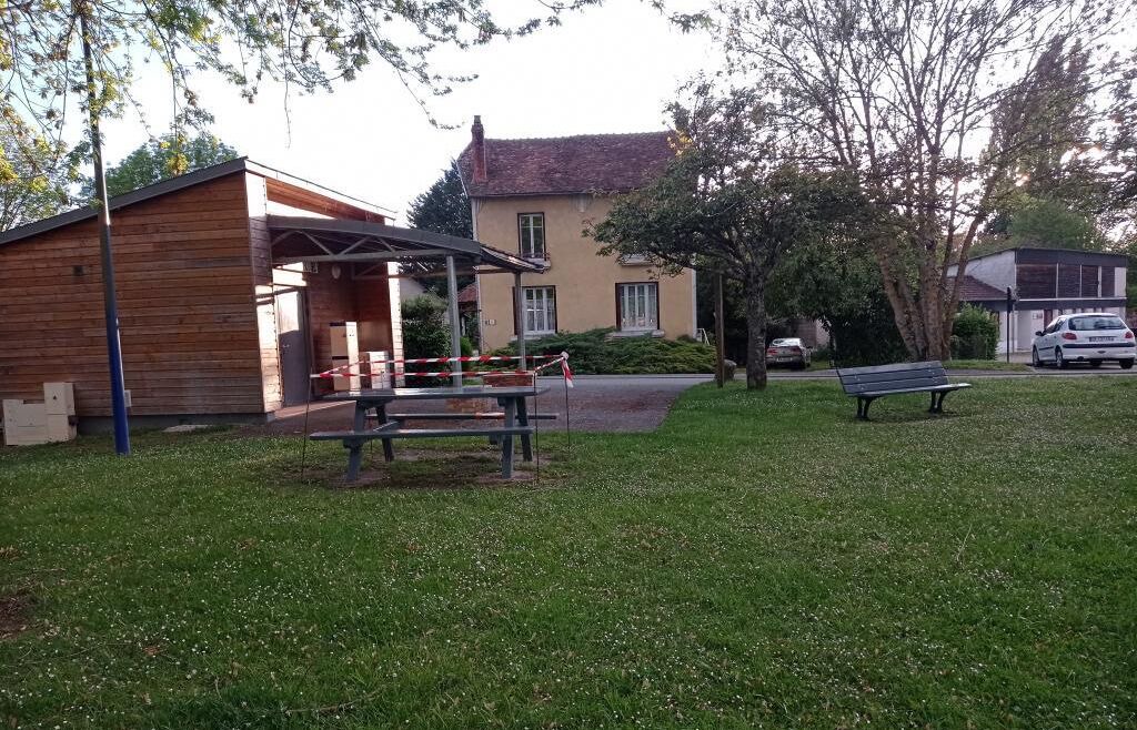 Photo of Outdoor in Lere