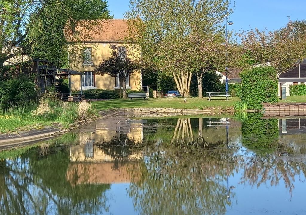 Photo of Outdoor in Lere