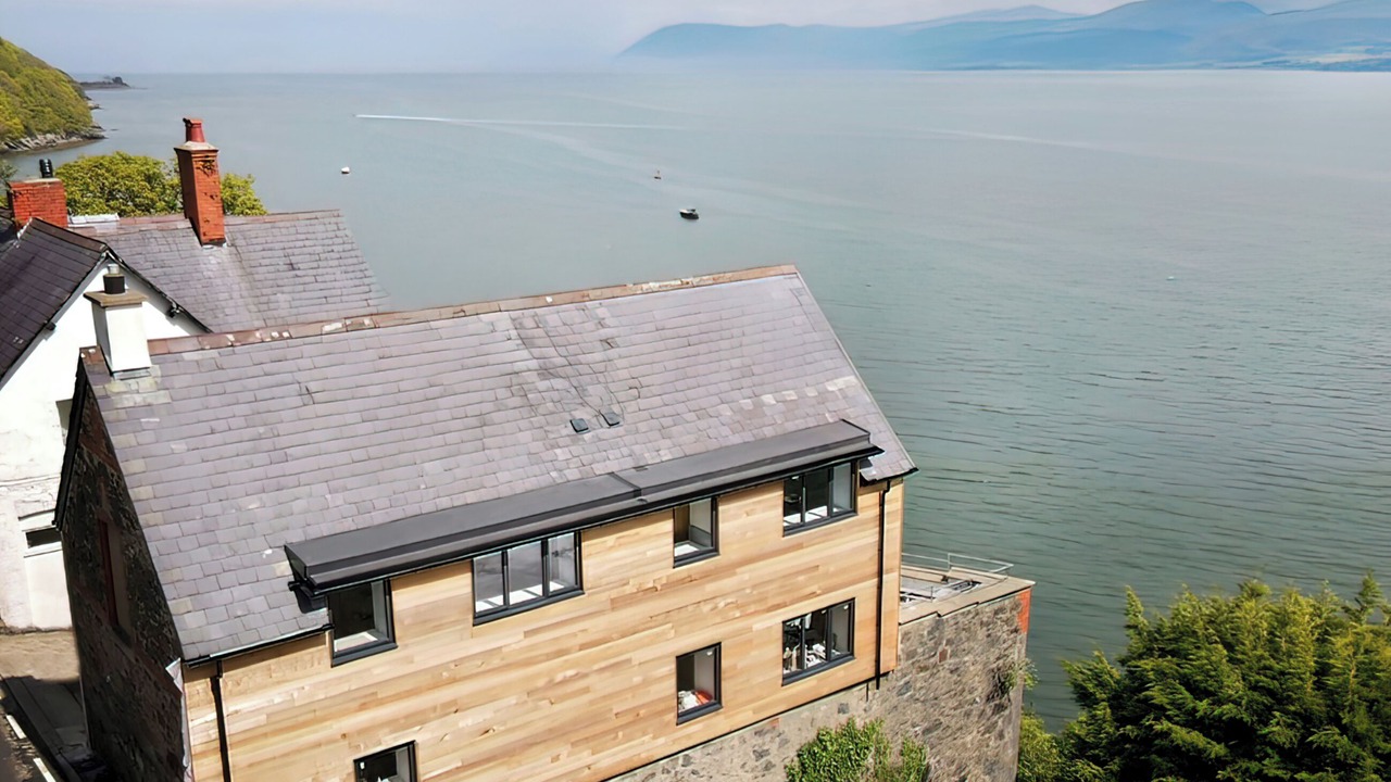 Photo of Others in Menai Bridge