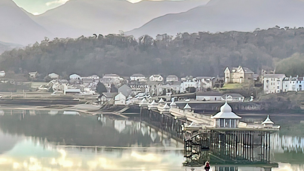 Photo of Others in Menai Bridge