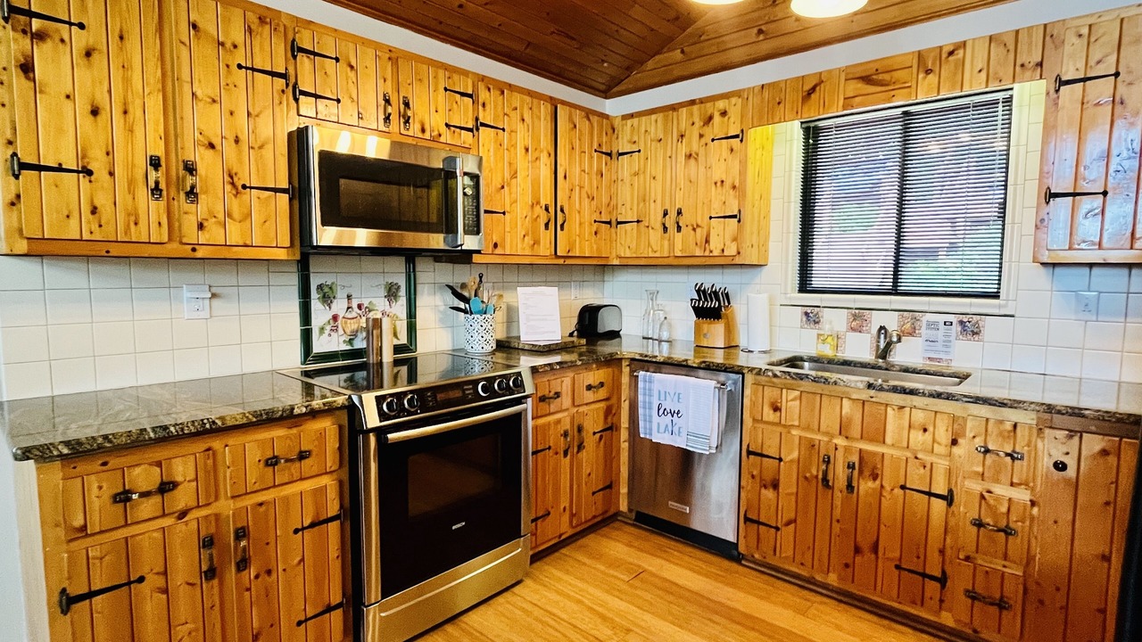 Photo of Kitchen in Huddleston