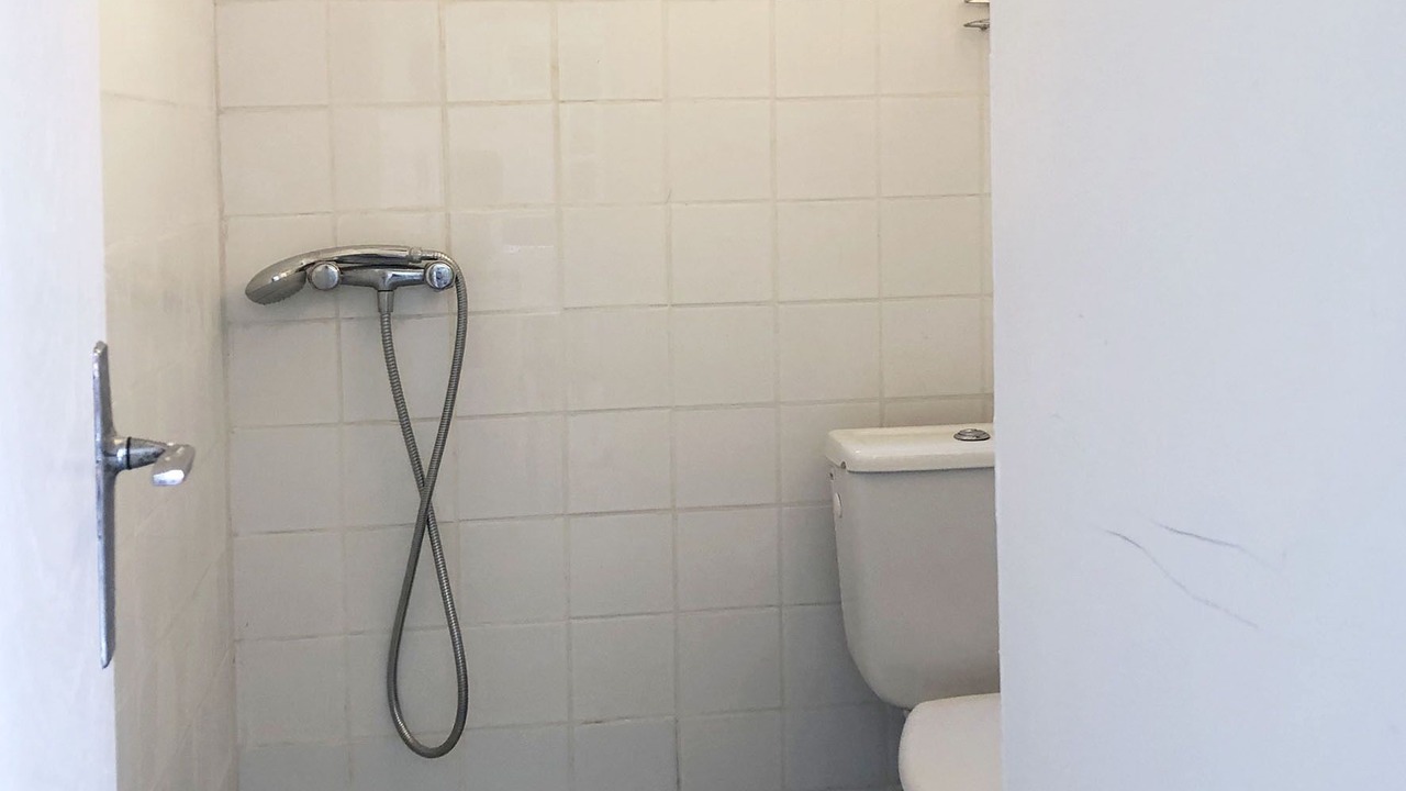 Photo of Bathroom in Saint-Remy-Boscrocourt