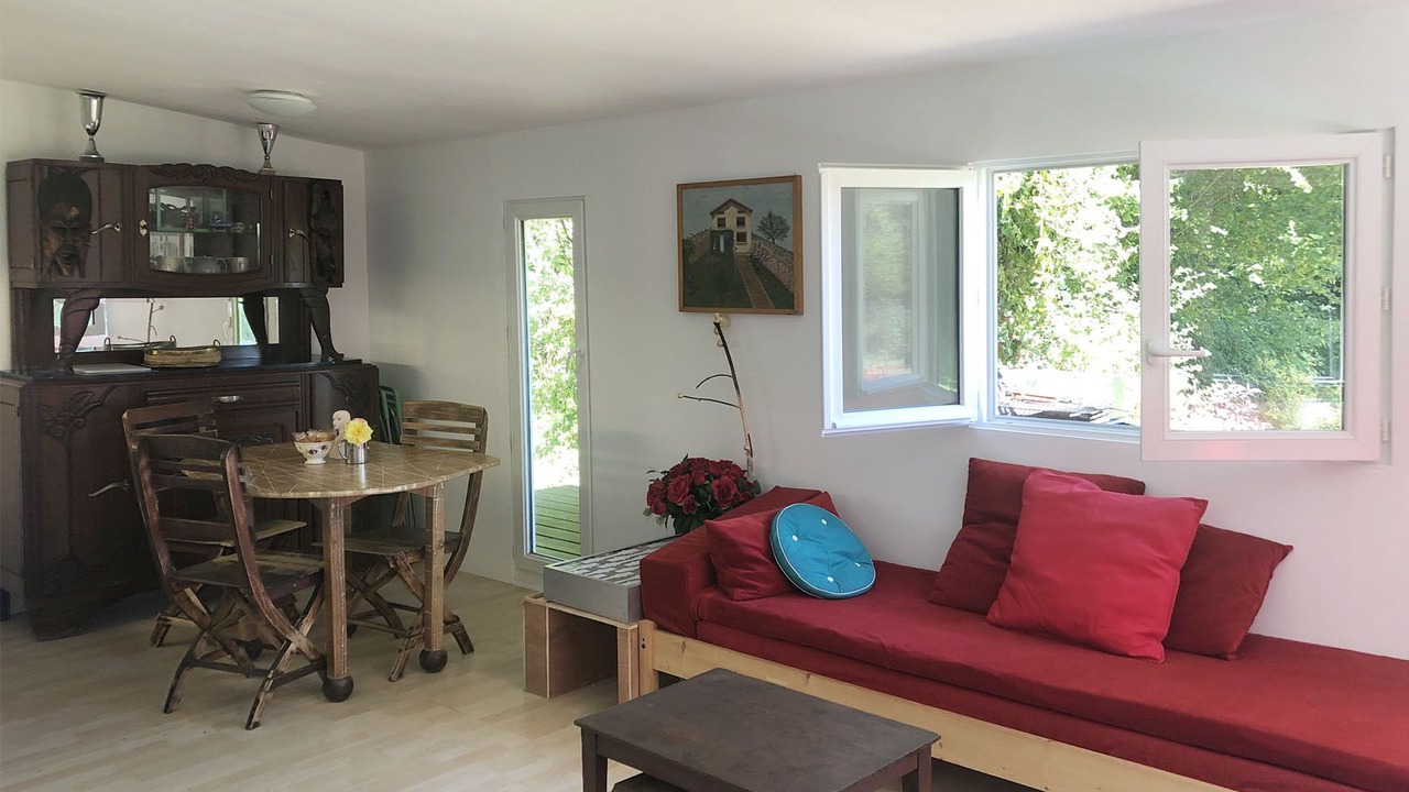 Photo of Livingroom in Saint-Remy-Boscrocourt