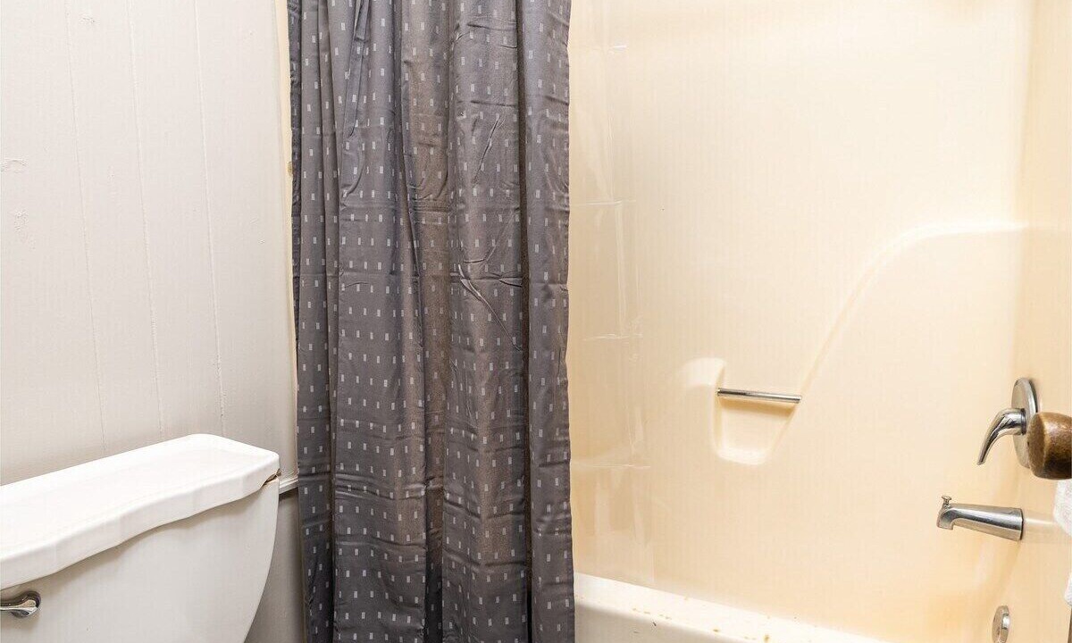 Photo of Bathroom in Pineville