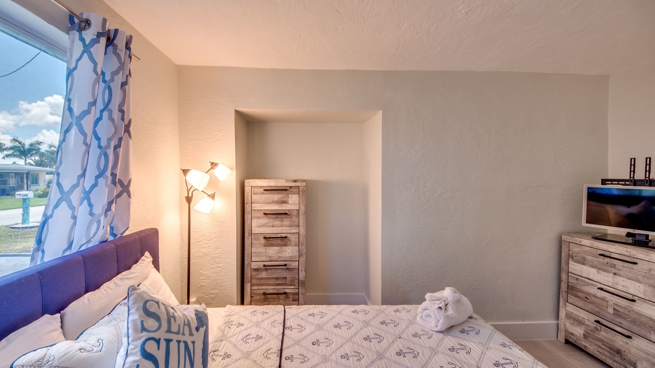 Photo of Bedroom in Matlacha
