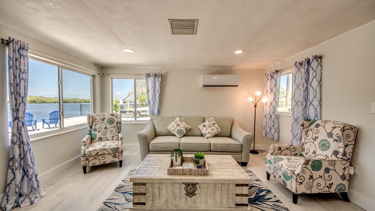 Photo of Livingroom in Matlacha