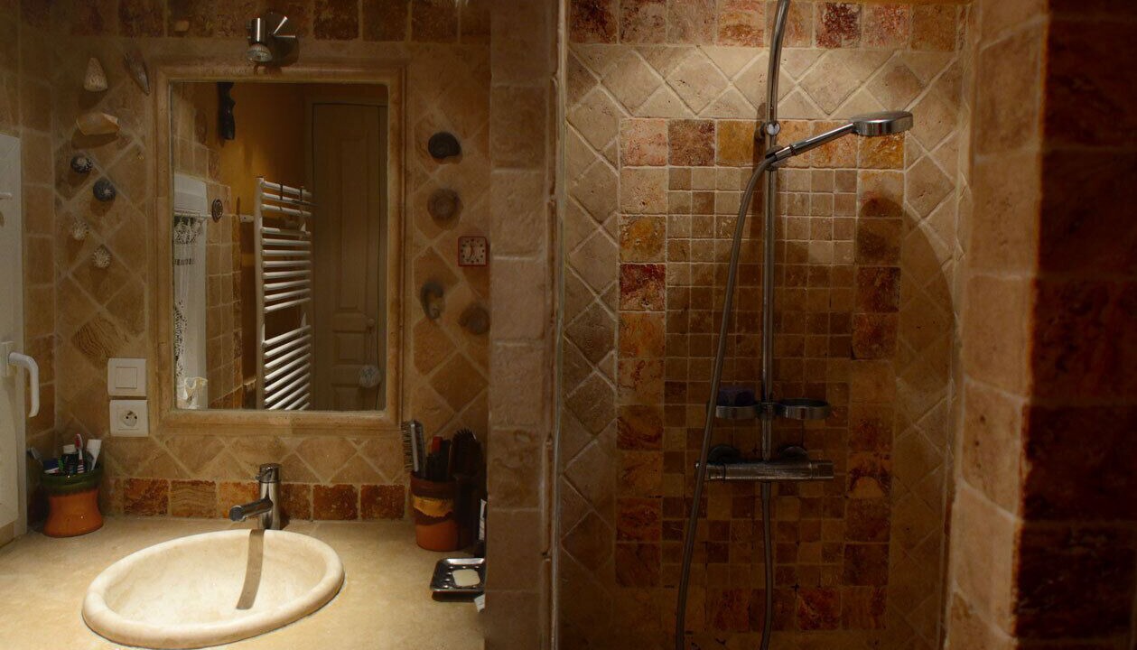 Photo of Bathroom in Manosque