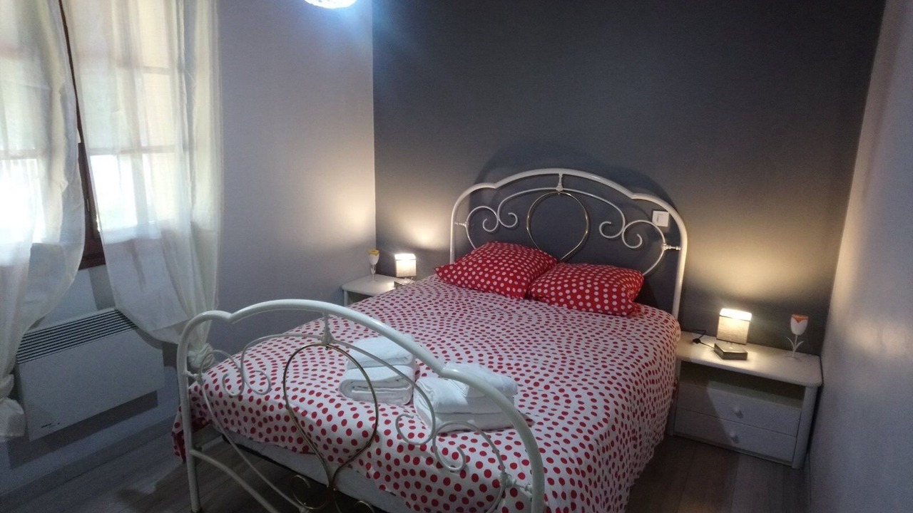 Photo of Bedroom in Labarthe-sur-Leze