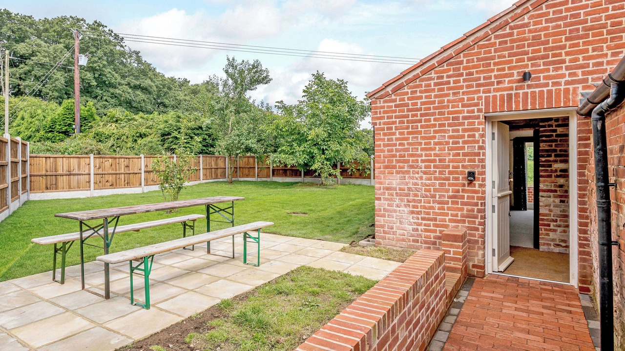 Photo of Others in Irstead