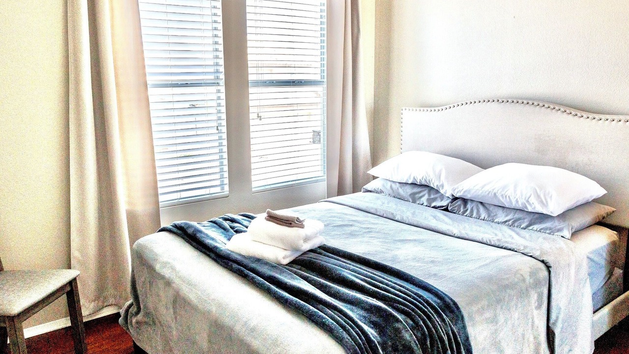 Photo of Bedroom in Green Valley