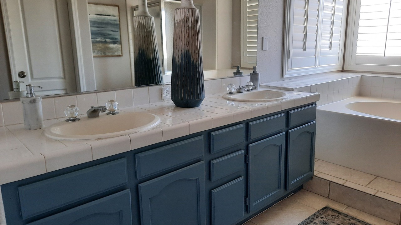 Photo of Bathroom in Green Valley