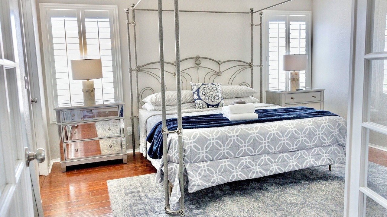 Photo of Bedroom in Green Valley