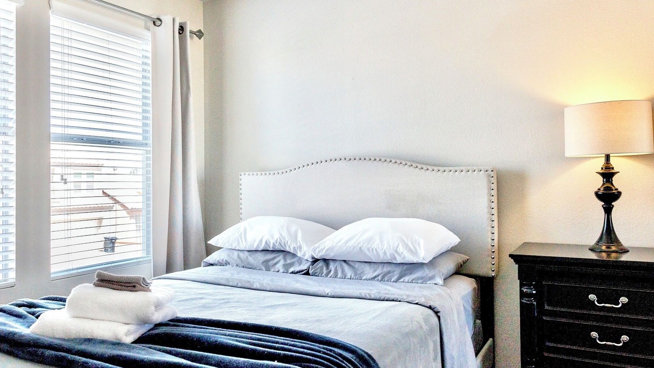 Photo of Bedroom in Green Valley