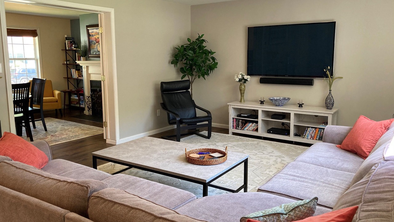 Photo of Livingroom in Lower Township