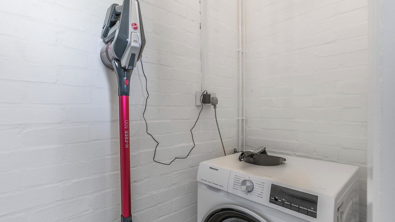 Photo of Bedroom in Tewkesbury