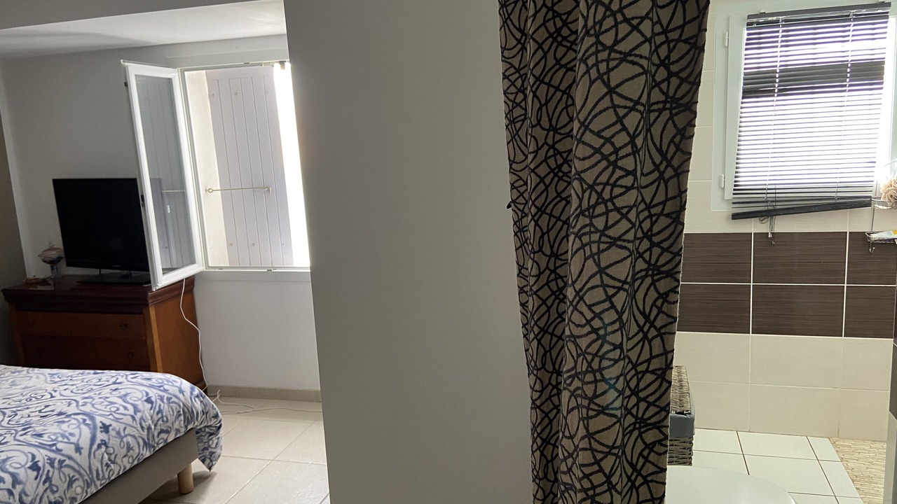 Photo of Bedroom in LHoumeau