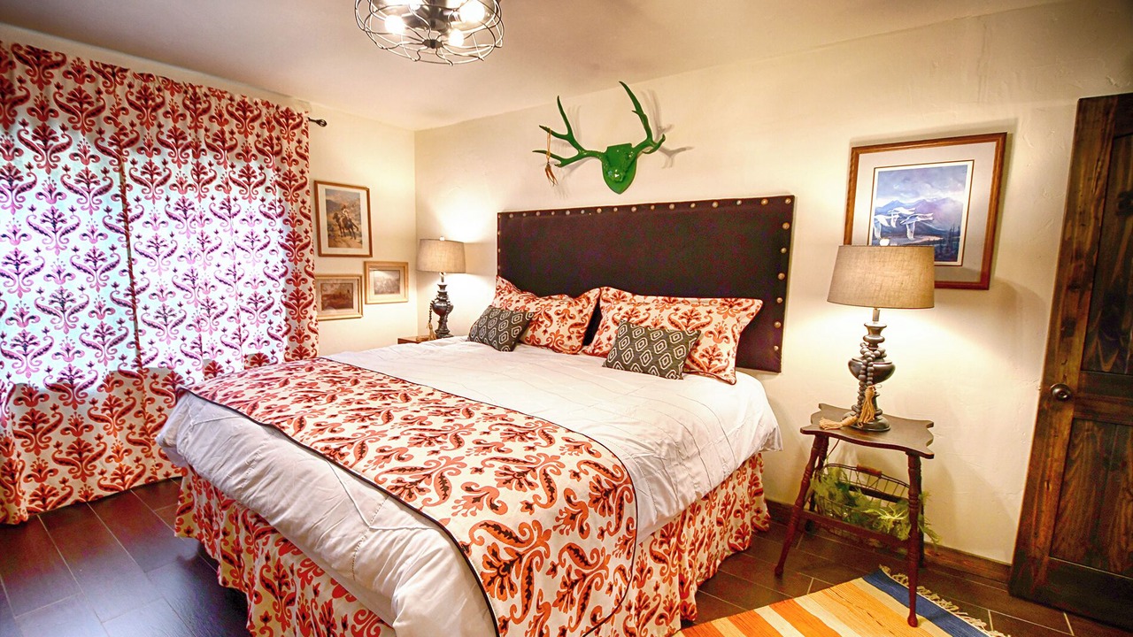 Photo of Bedroom in Tahlequah