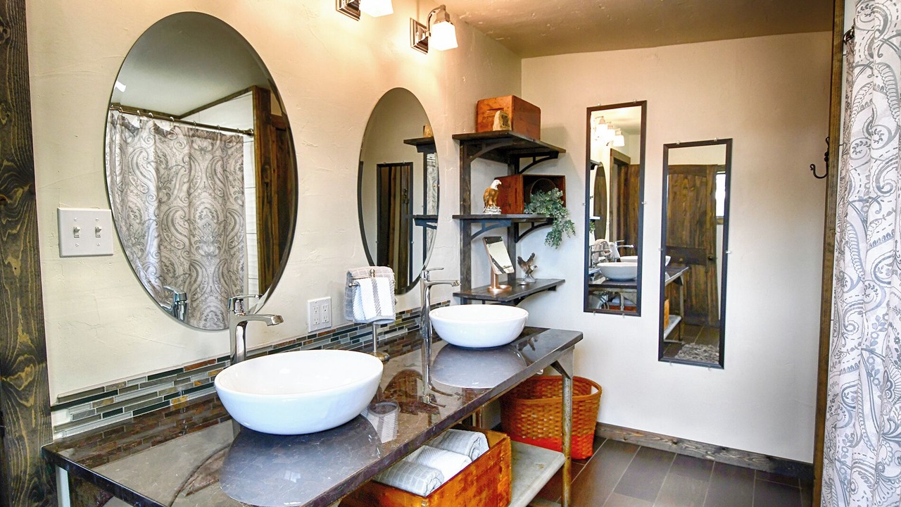 Photo of Bathroom in Tahlequah