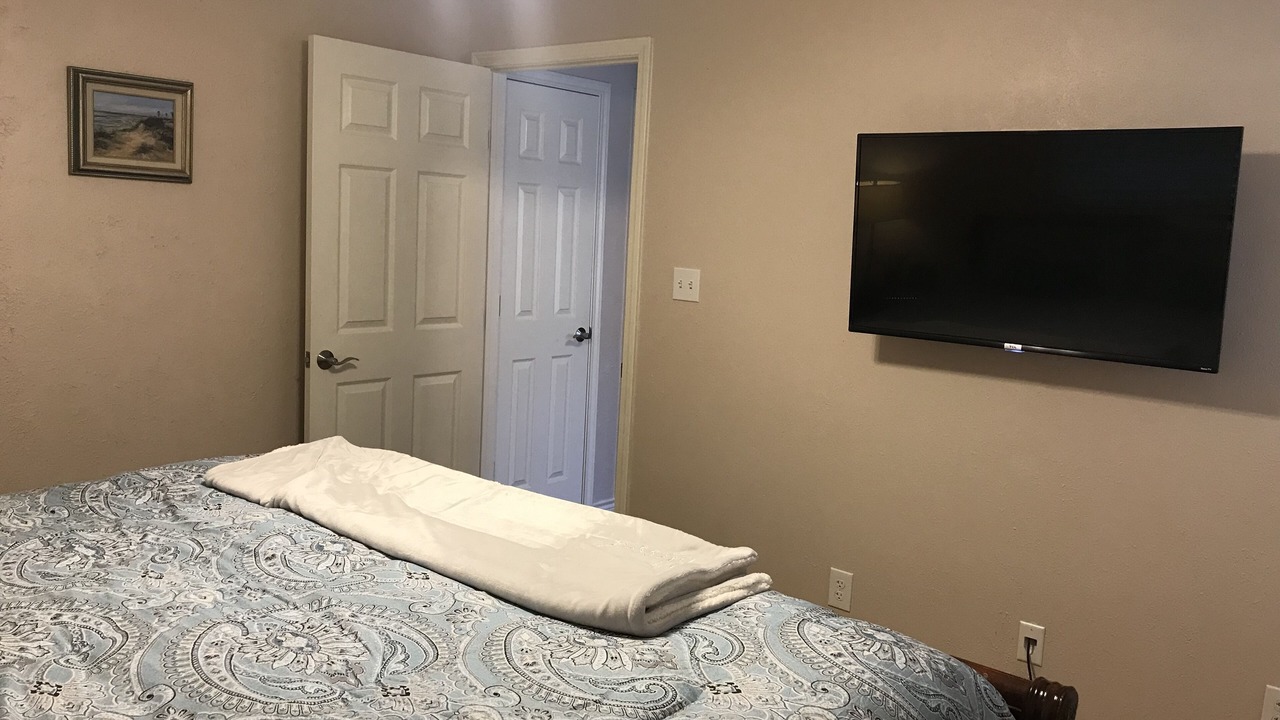 Photo of Bedroom in Elmaton