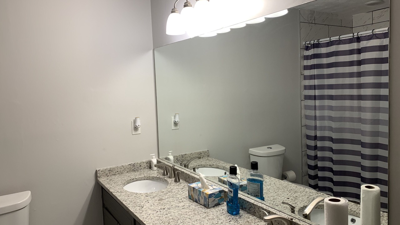 Photo of Bathroom in Lawrenceville