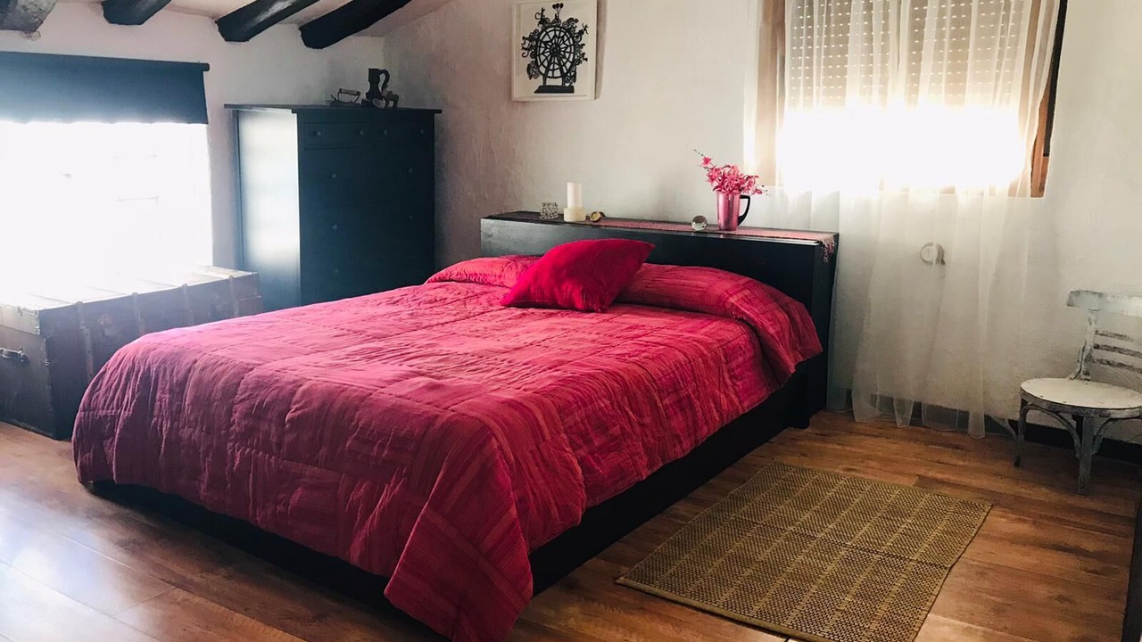 Photo of Bedroom in Urrea de Gaen