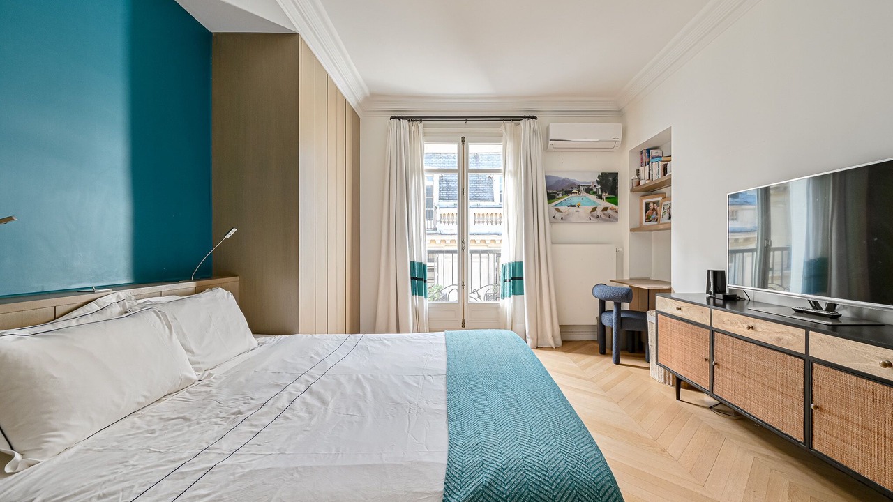 Photo of Bedroom in Porte-Dauphine