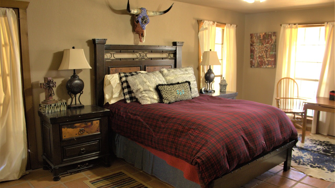 Photo of Bedroom in Telegraph
