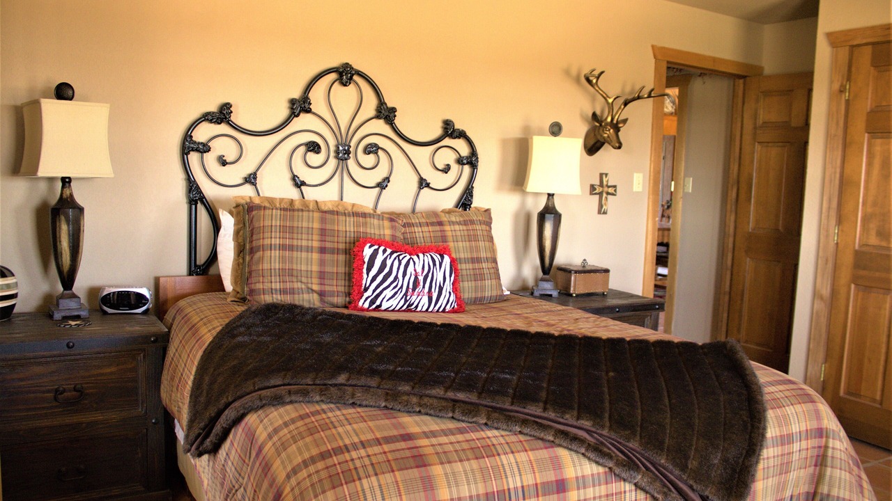 Photo of Bedroom in Telegraph