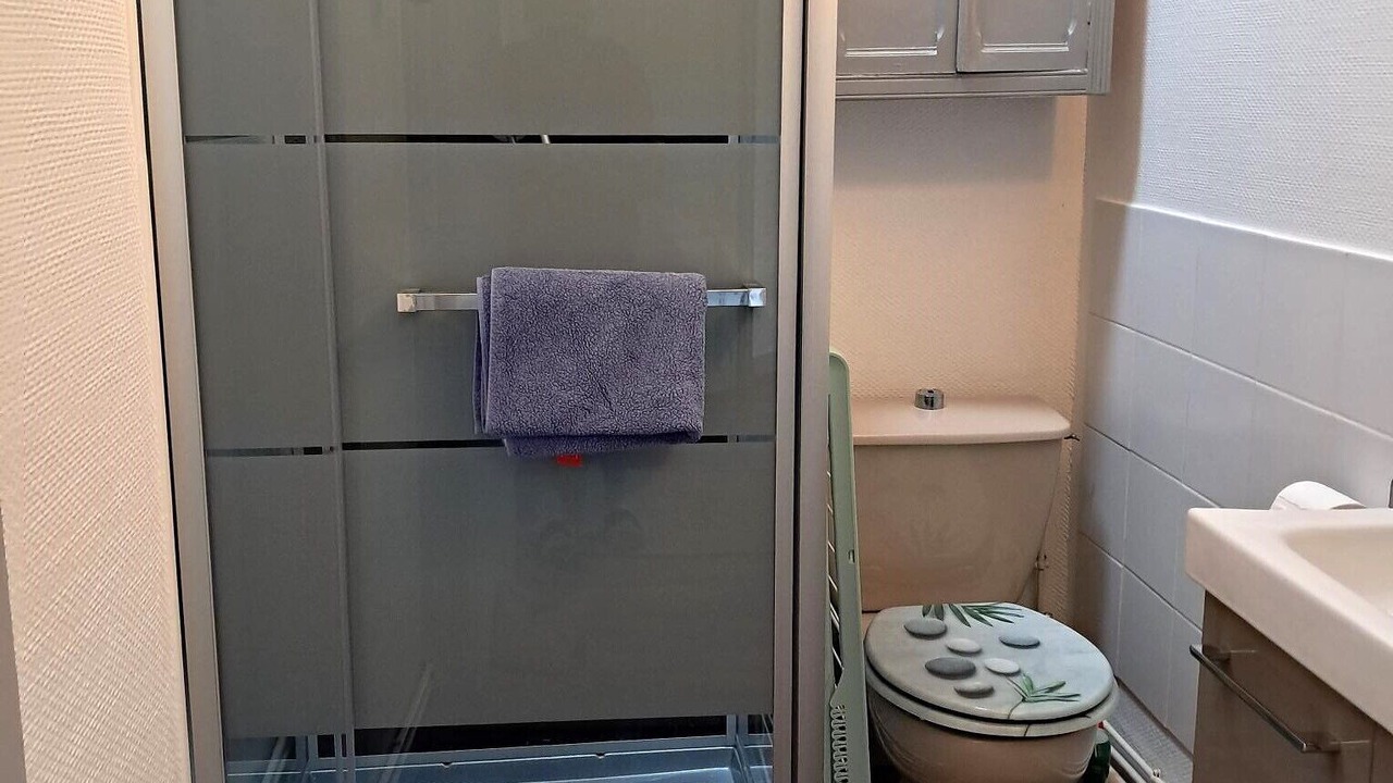 Photo of Bathroom in Arromanches-les-Bains