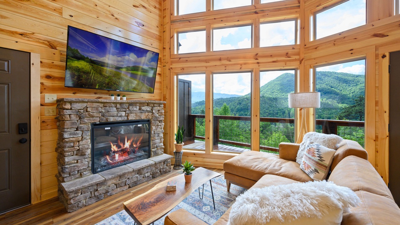 Photo of Bedroom in Wears Valley
