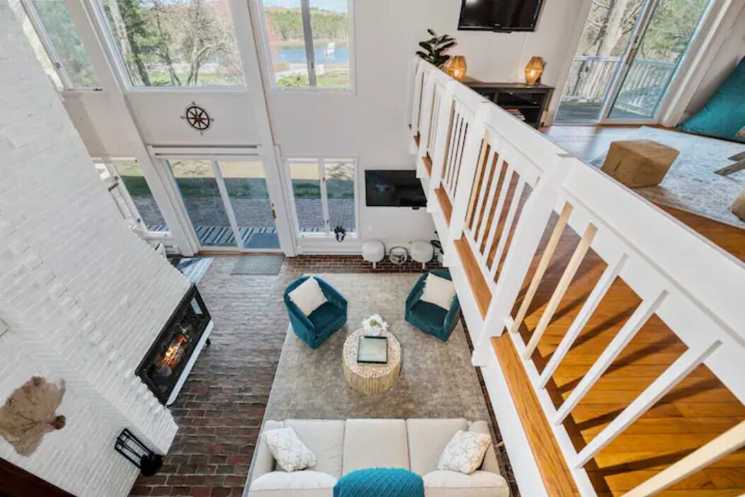 Photo of Livingroom in North Falmouth