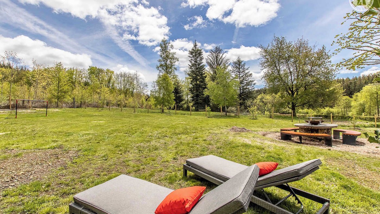 Photo of Outdoor in Anost