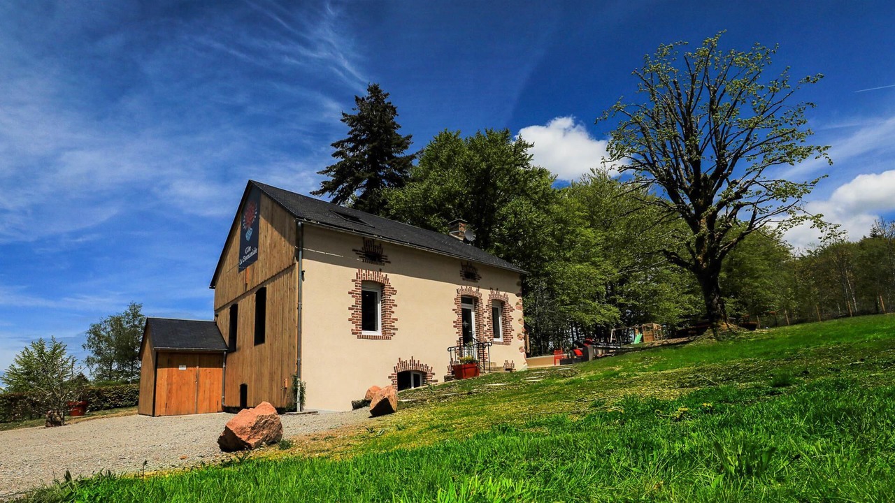 Photo of Outdoor in Anost