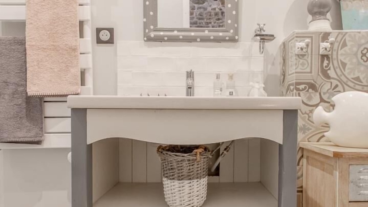 Photo of Bathroom in Dracy-les-Couches