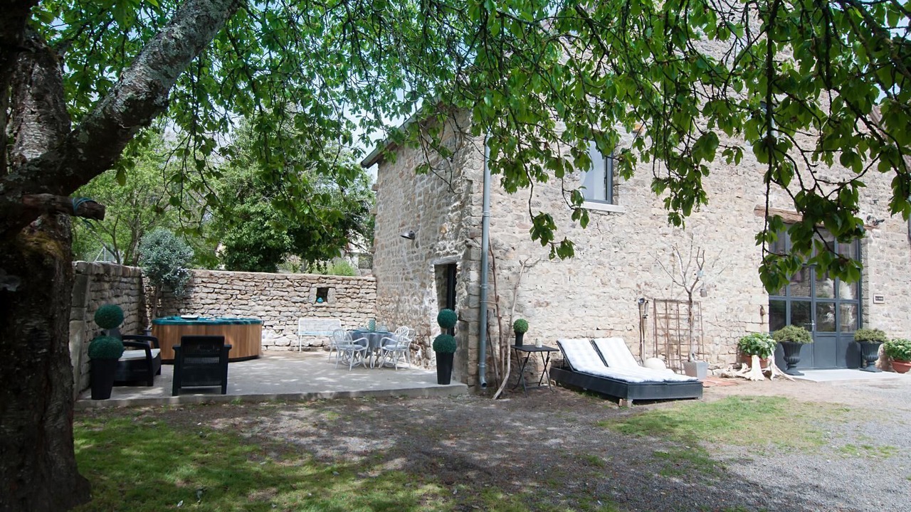 Photo of Patio Balcony in Dracy-les-Couches