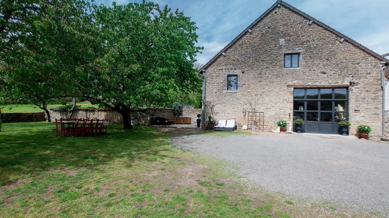 Photo of Outdoor in Dracy-les-Couches