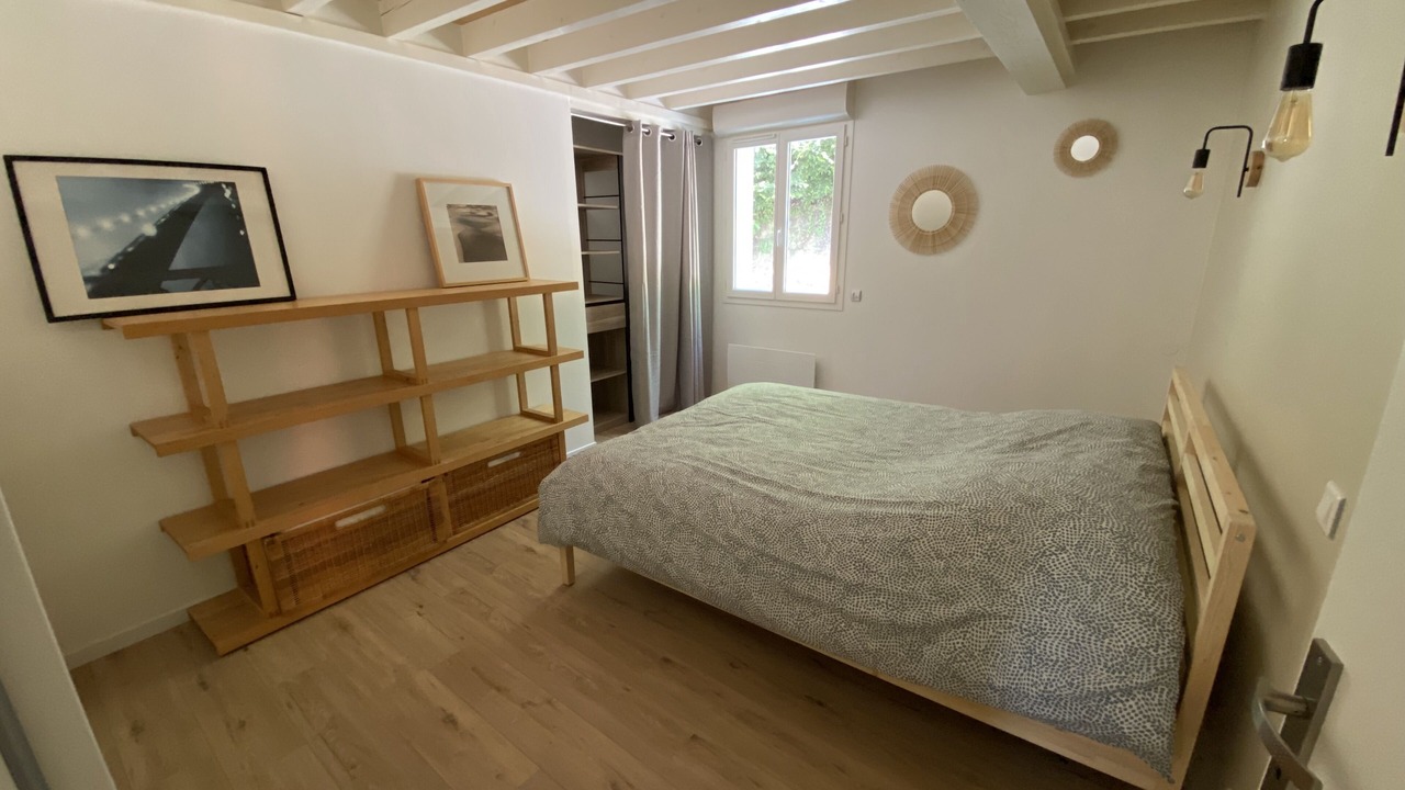 Photo of Bedroom in Laree