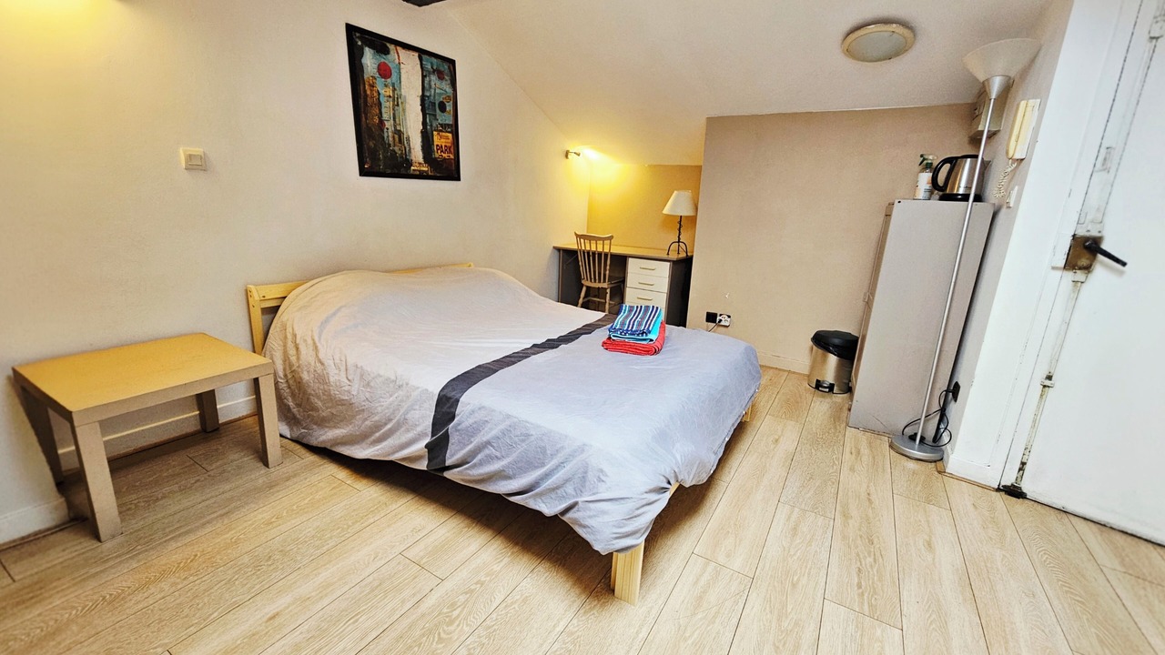 Photo of Bedroom in Lyon City Centre