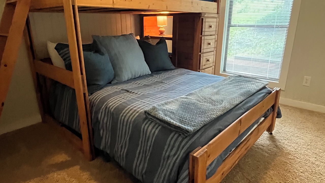 Photo of Bedroom in Crane Hill