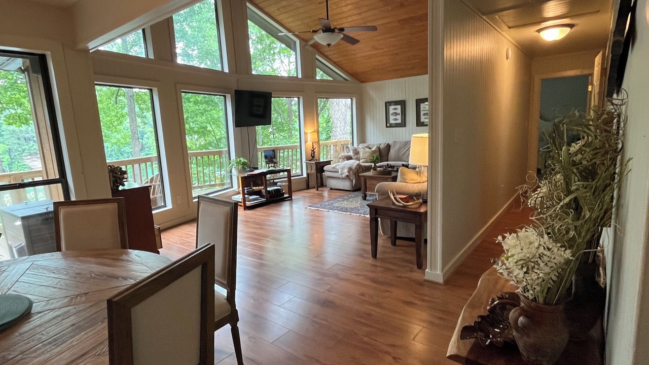Photo of Livingroom in Crane Hill