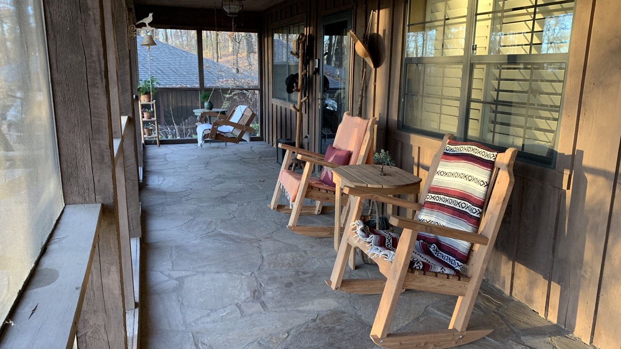 Photo of Patio Balcony in Mountainburg
