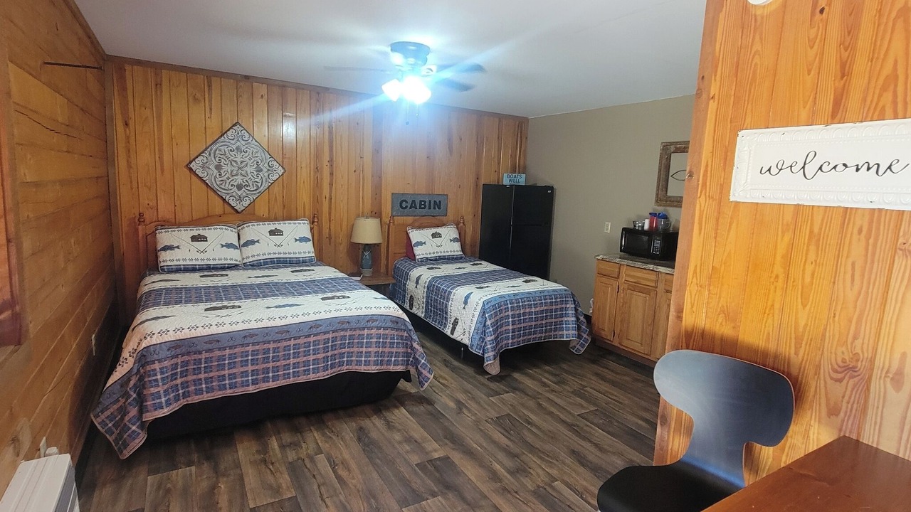 Photo of Bedroom in Uncertain