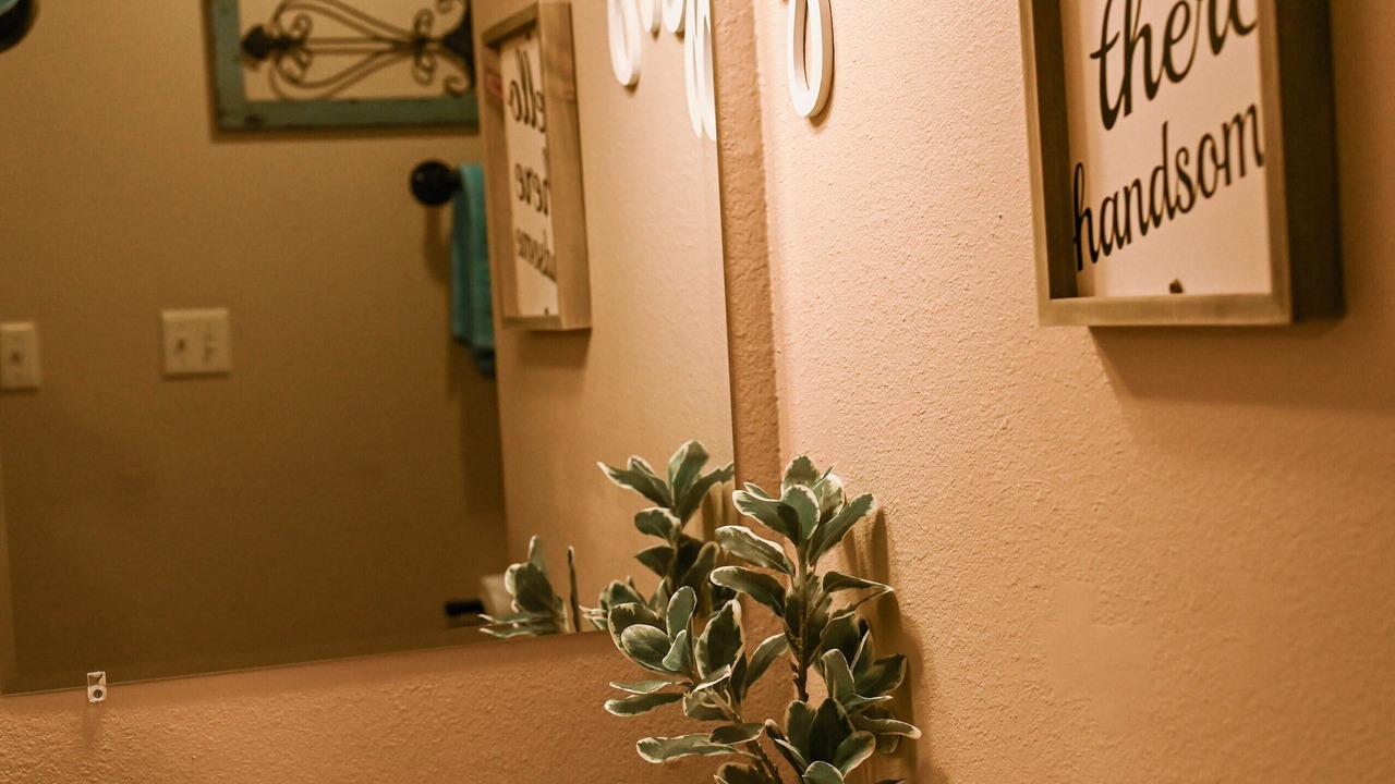 Photo of Bathroom in Uncertain