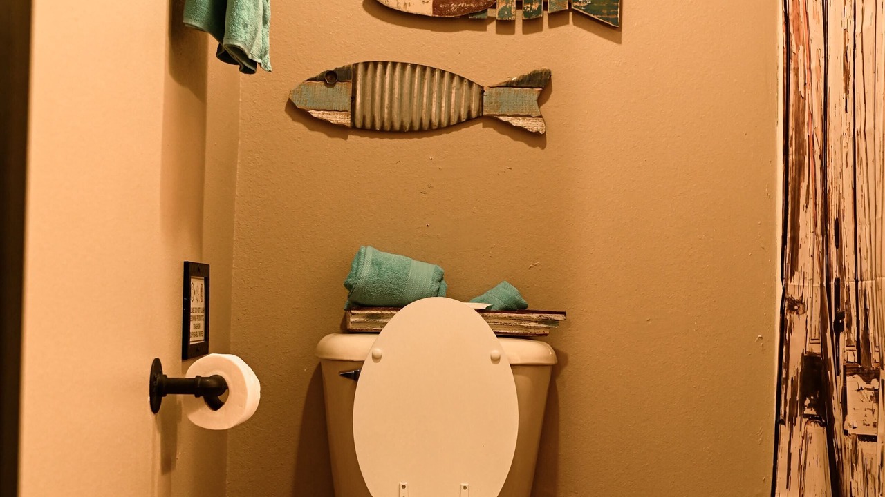 Photo of Bathroom in Uncertain