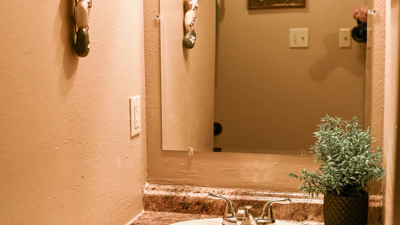 Photo of Bathroom in Uncertain
