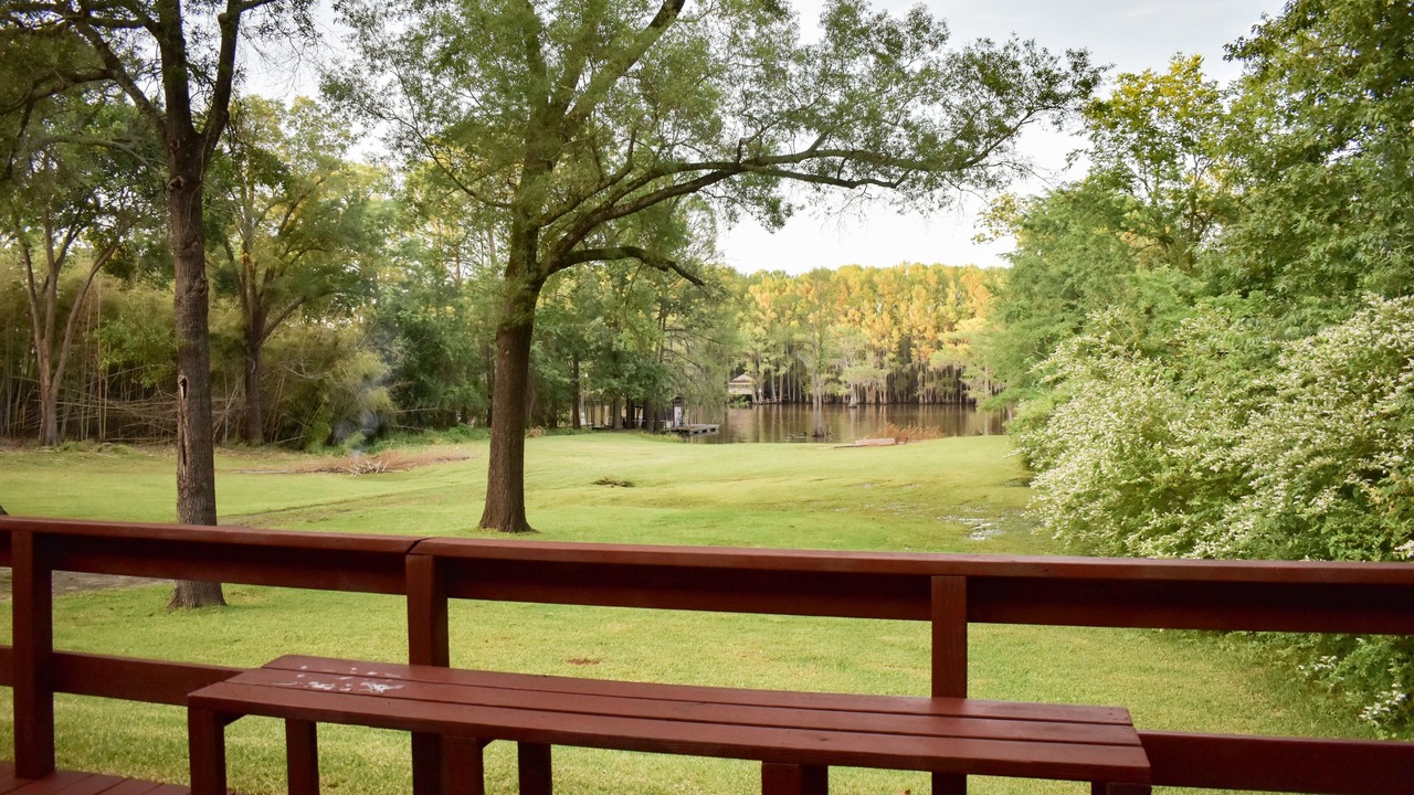 Photo of Outdoor in Uncertain