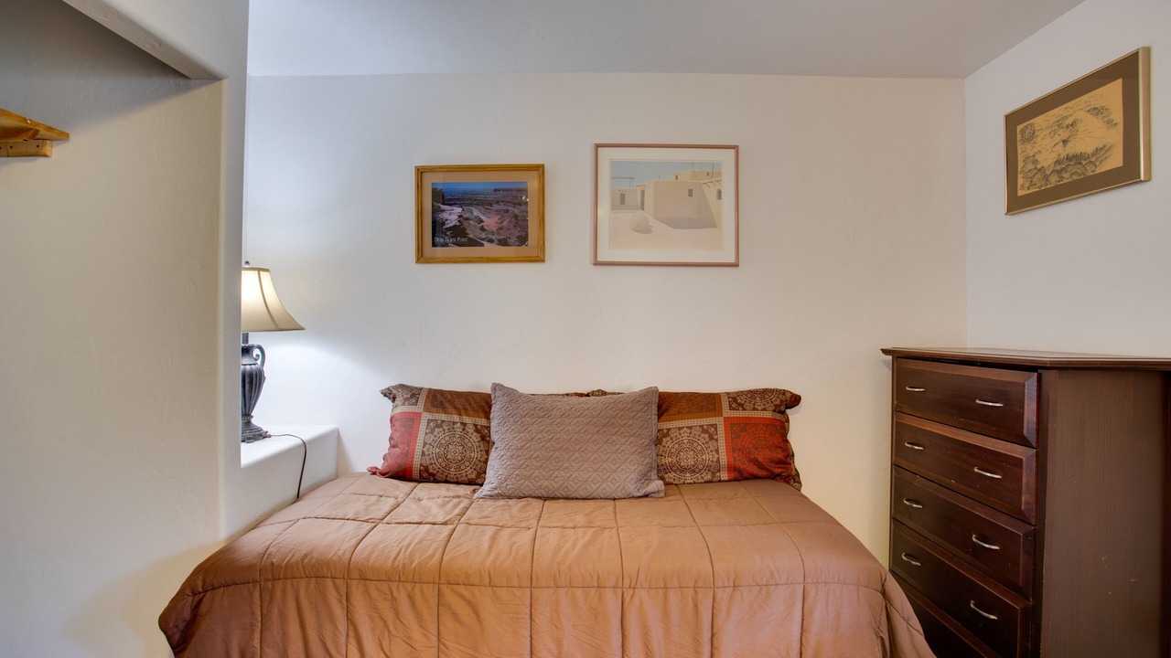 Photo of Bedroom in Lewis