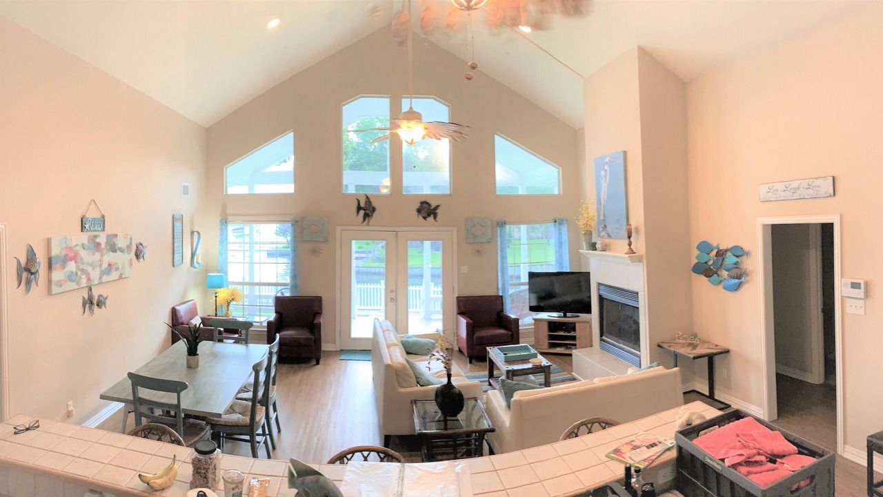 Photo of Livingroom in Tool